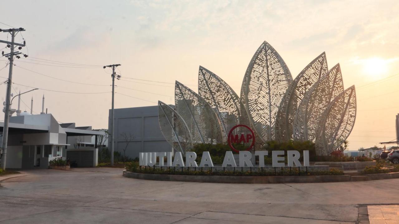 Villa Ku Villa Mu Semarang Kültér fotó